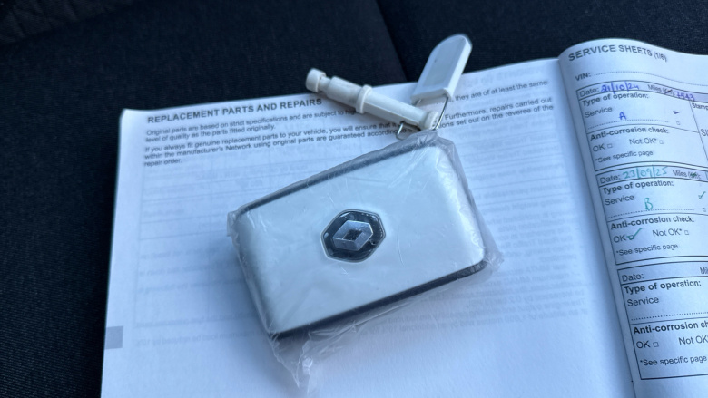 Renault Clio 1.0 TCe 90 Evolution 5dr Petrol Hatchback